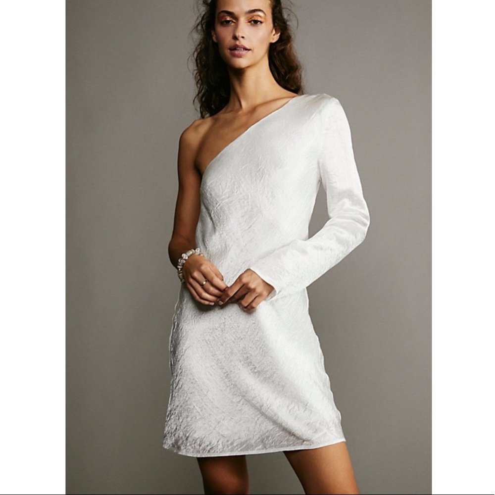 NWT!! Free People Third Form Running Water Dress in Ivory size US4